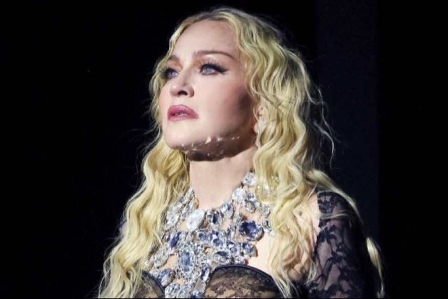 “La Isla Bonita” breaks the billion: Madonna’s timeless visual triumph