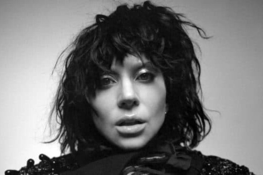 Lady Gaga once pretended to be Greek as a waitress: “I Said ‘Kalispera’ for bigger tips”