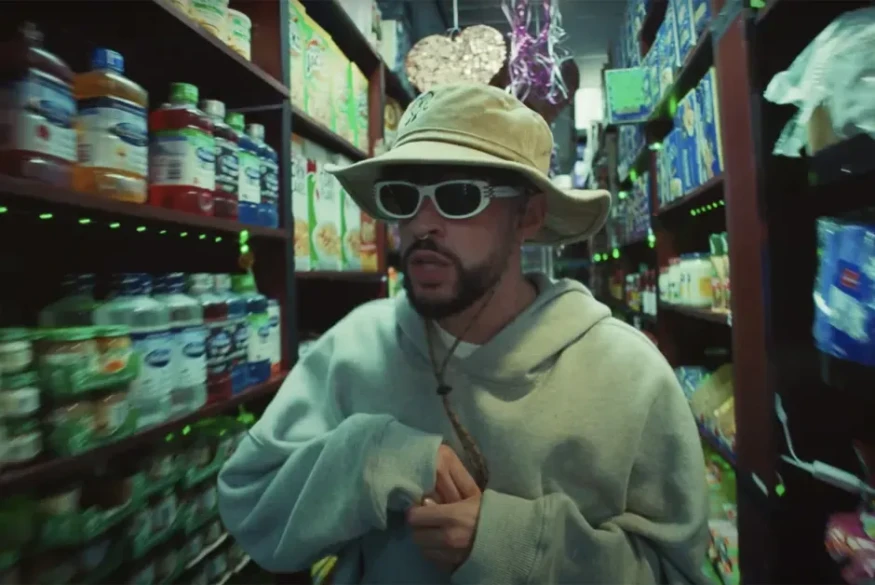 Bad Bunny Breaks YouTube: “Tití Me Preguntó” Hits One Billion Views and Makes History